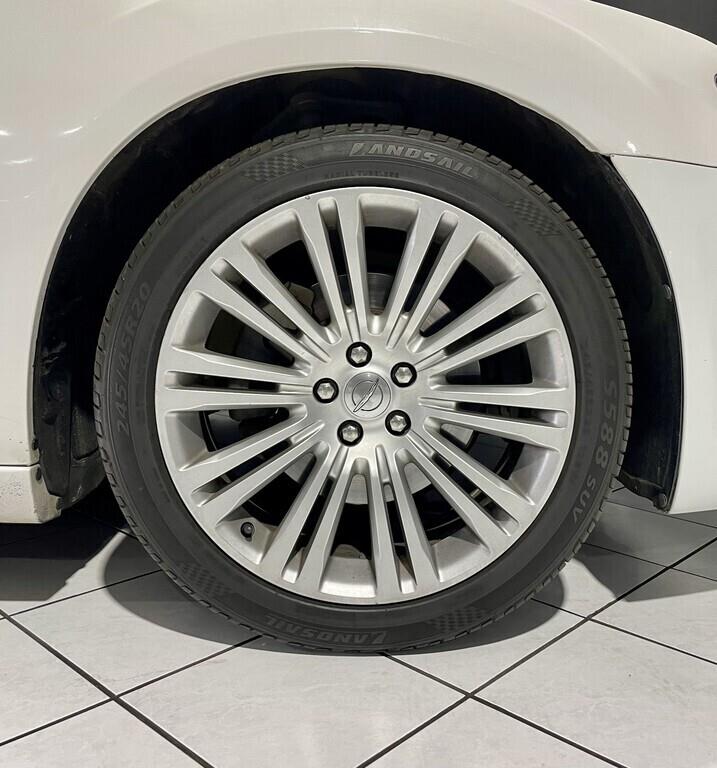 Chrysler 300C 3.6 Luxury Series Autocorp