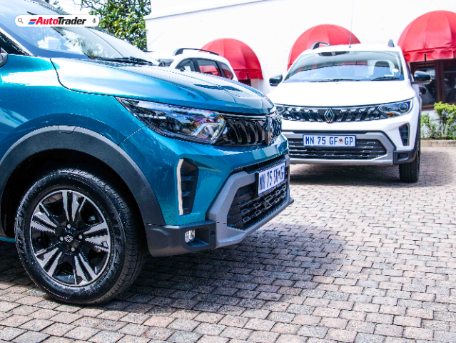 Renault Triber front ends