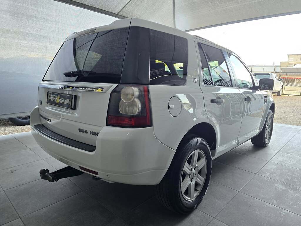 Land Rover Freelander 2 SD4 SE Deals 4 Wheels