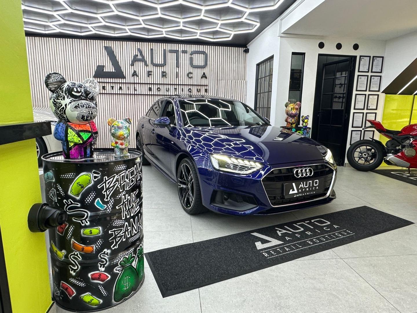 Audi A4 35TFSI Advanced line Auto Africa