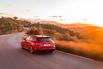 Top 4 Audi RS4 articles on AutoTrader