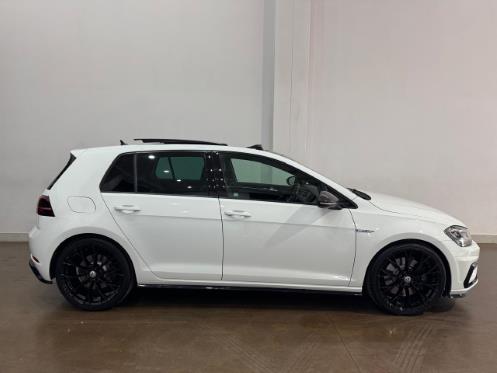 2017 Volkswagen Golf R Auto for sale