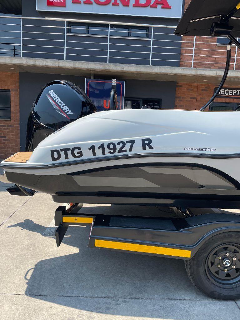 Cascade 196 BOAT WITH MERCURY 150HP 4-Stroke Outboard UB Leisure