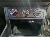 Volkswagen Polo Hatch 1.0TSI Westend Motors