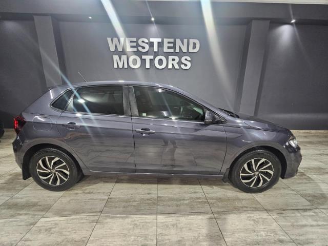 Volkswagen Polo Hatch 1.0TSI Westend Motors