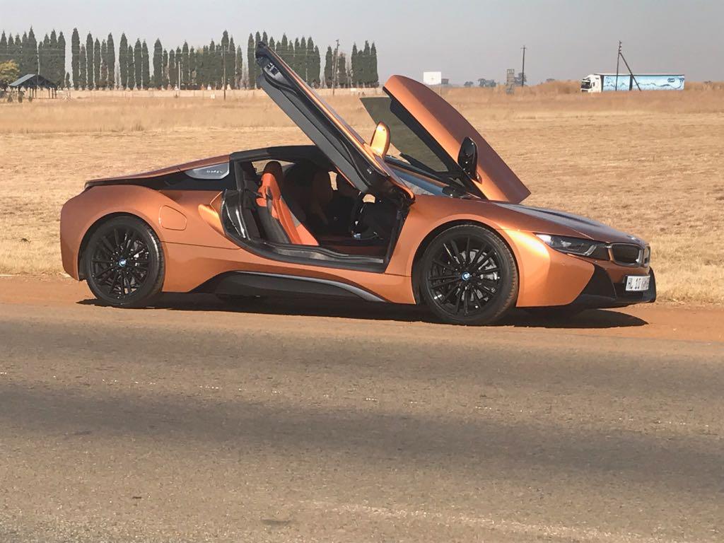BMW i8