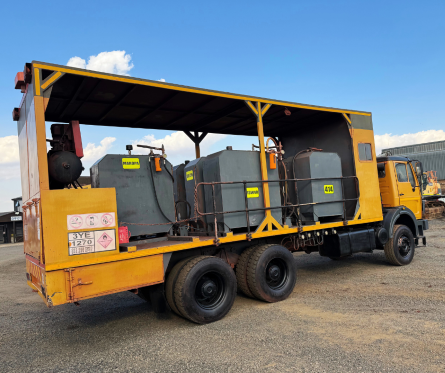 Powerstar crew cab service truck Vdm Sales