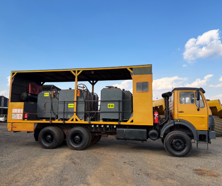 Powerstar crew cab service truck Vdm Sales