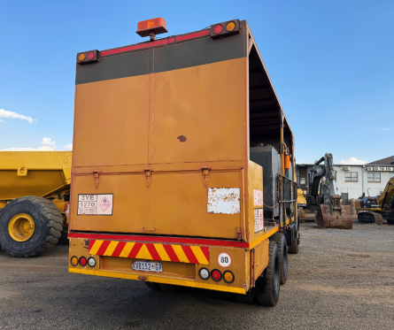 Powerstar crew cab service truck Vdm Sales