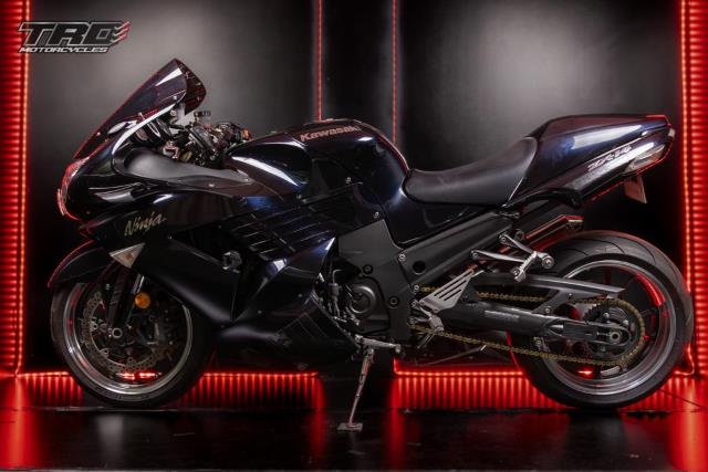 Kawasaki ZX bikes for sale in South Africa - AutoTrader