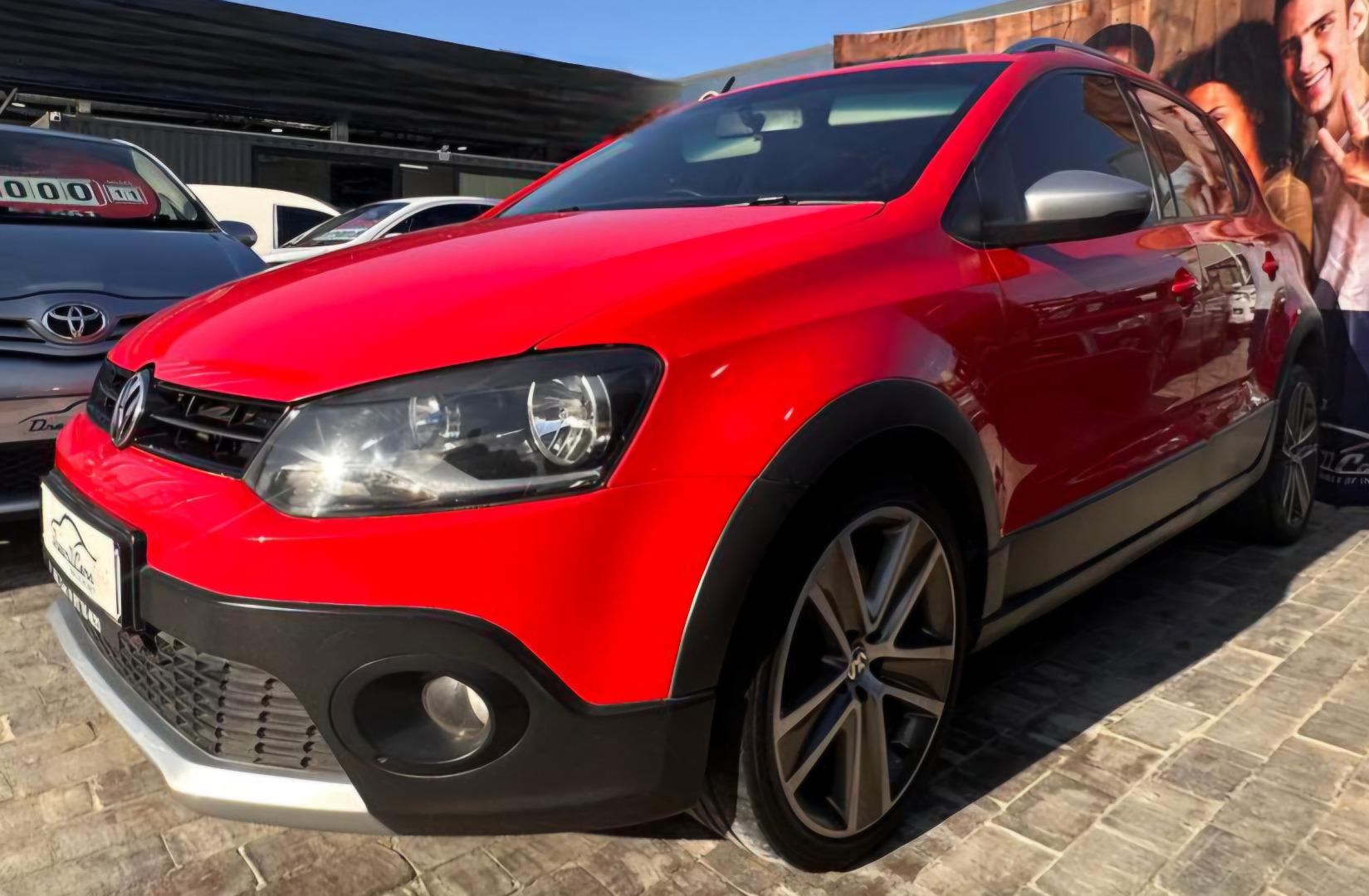 Volkswagen Cross Polo 1.6TDI Comfortline Dream 11 Cars