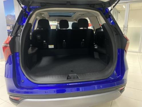 2025 Mahindra XUV700 2.0T AX5 for sale