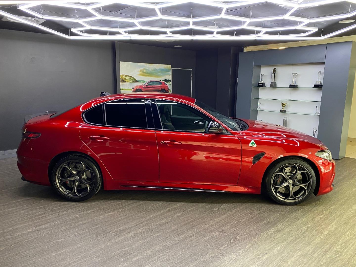 Alfa Romeo Giulia Quadrifoglio Arnold Chatz Cars New