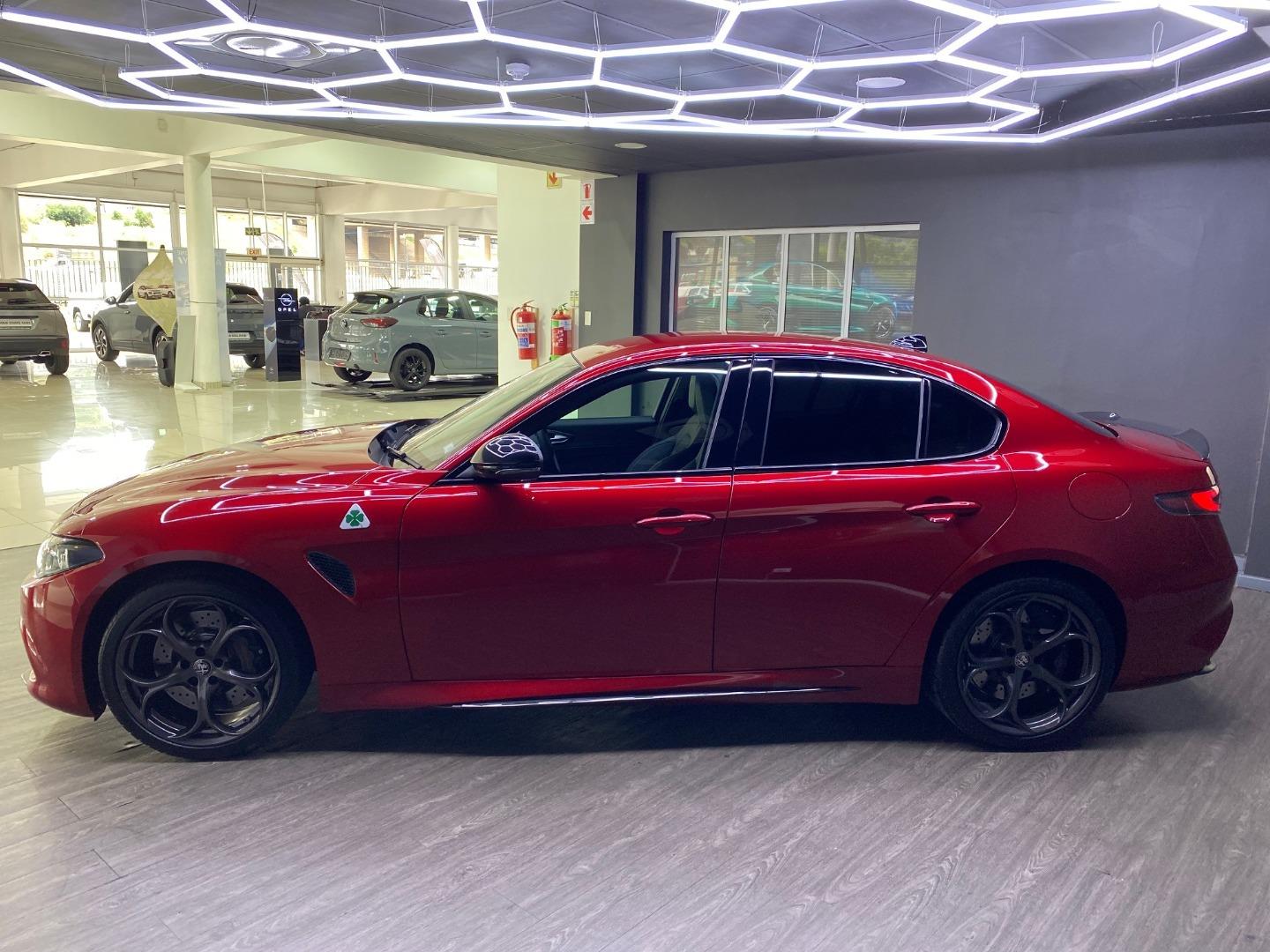 Alfa Romeo Giulia Quadrifoglio Arnold Chatz Cars New