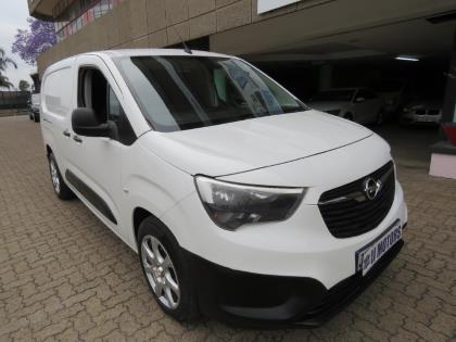 Opel Combo Cargo 1.6TD Panel Van LWB IJ Motors