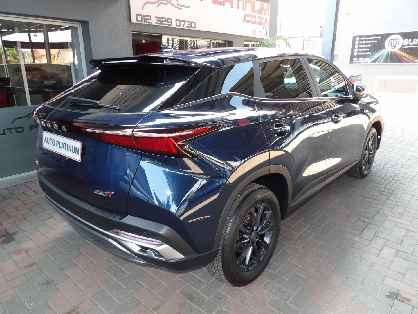Omoda C5 1.5T 230T Elegance Auto Platinum