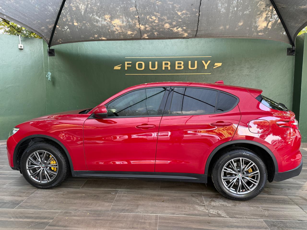 Alfa Romeo Stelvio 2.0T Super Q4 Fourbuy