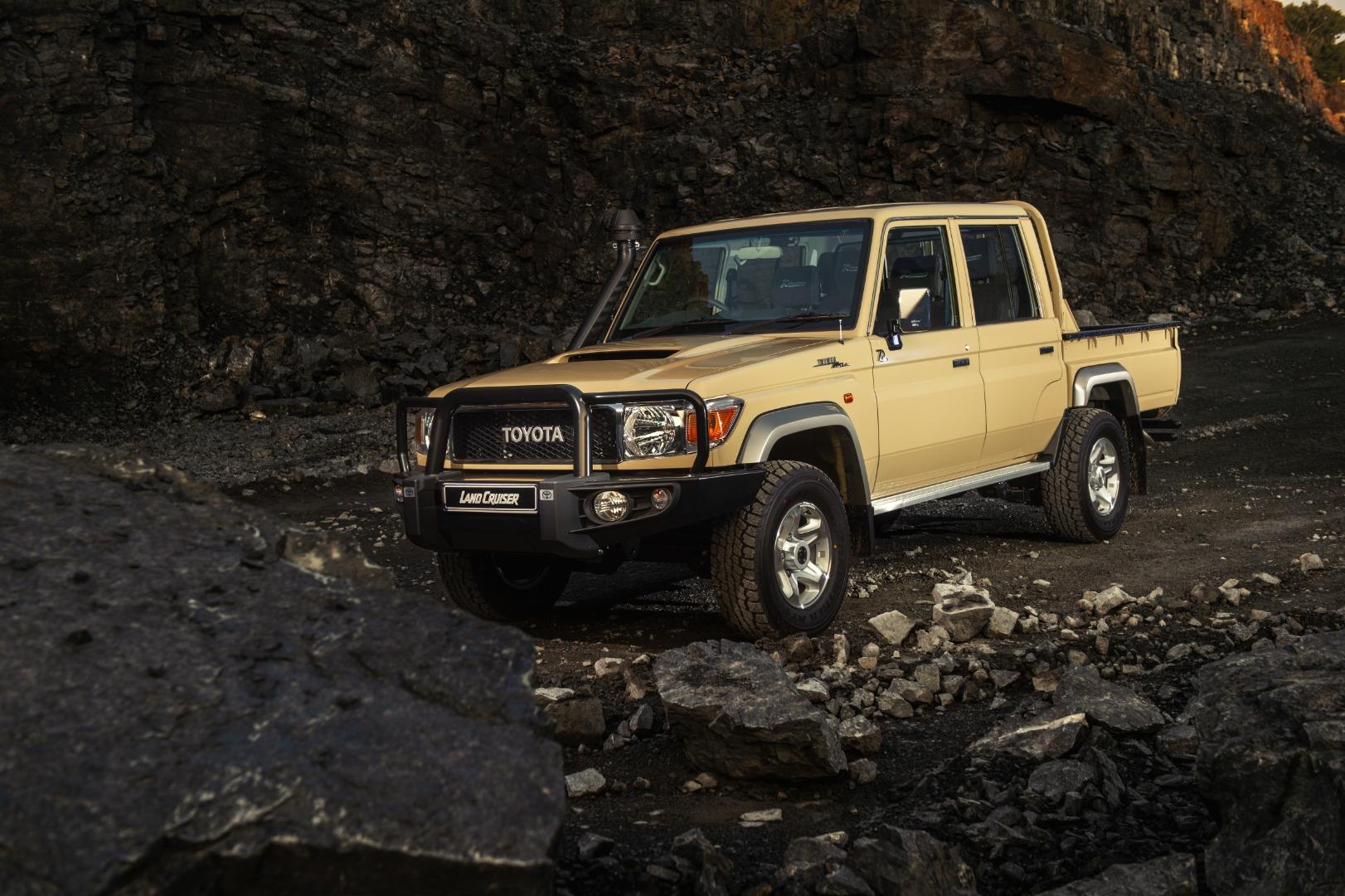 Automotive News