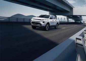 New Toyota Hilux revealed!