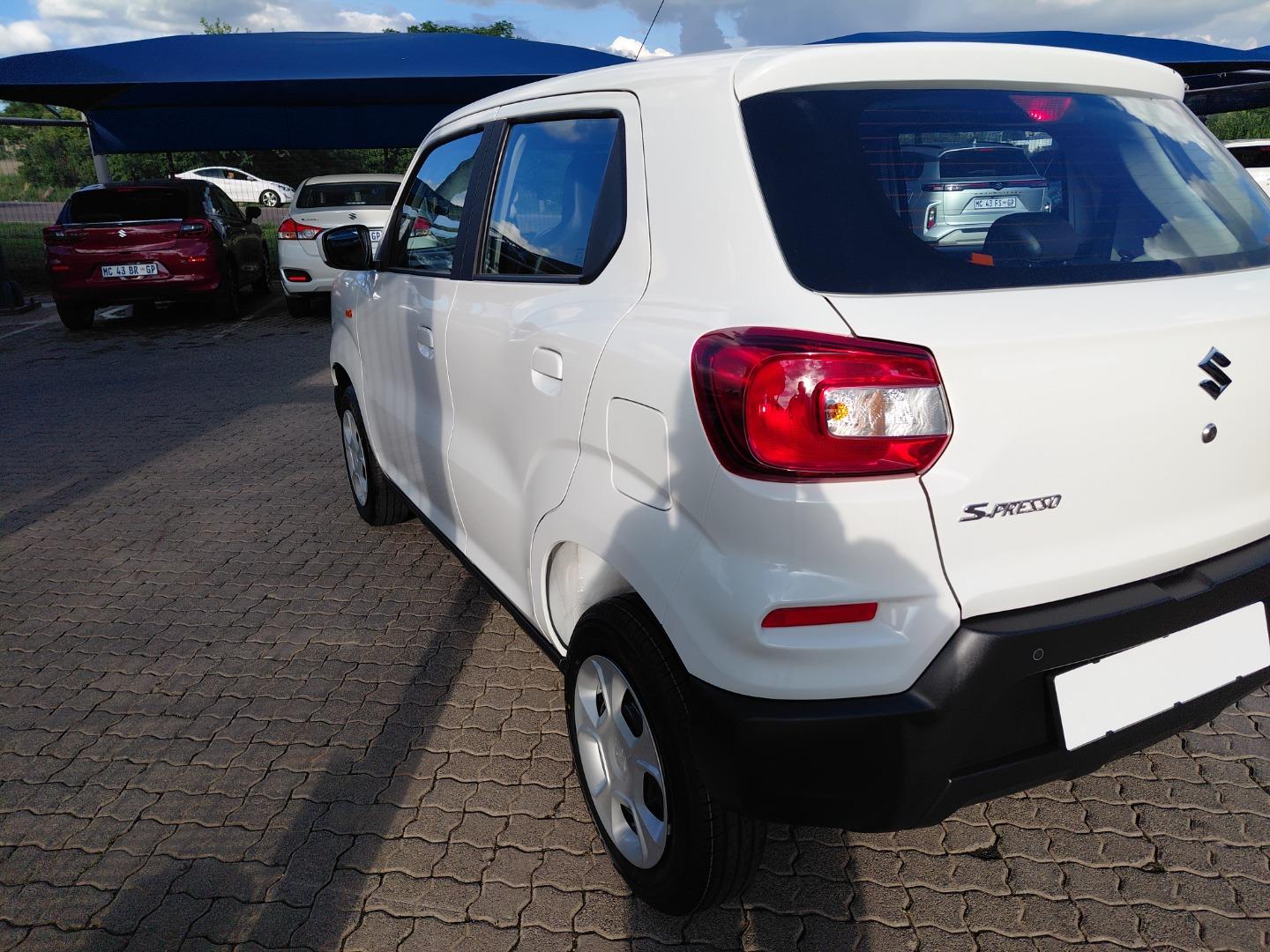 Suzuki S-Presso 1.0 GL Manual Suzuki Kyalami
