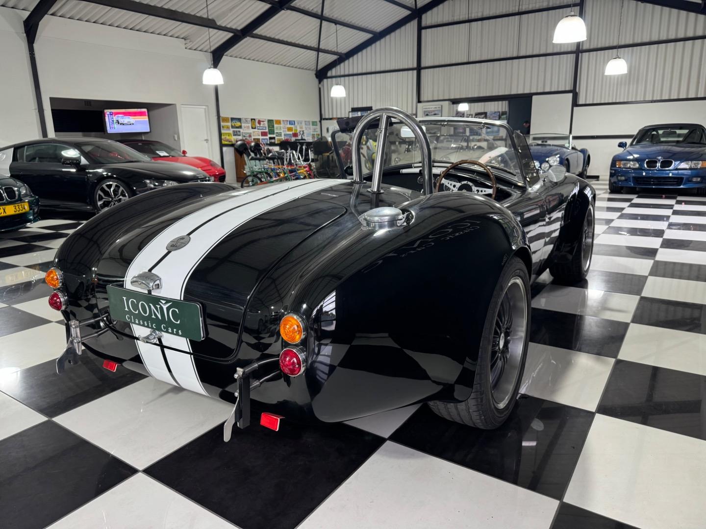 AC Cobra 5.7L V8 Iconic Classic Cars