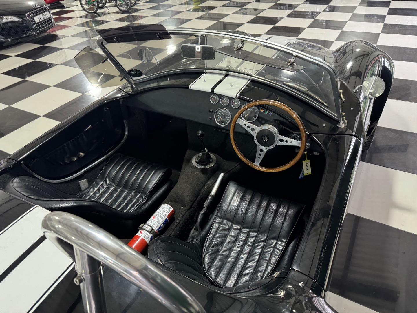 AC Cobra 5.7L V8 Iconic Classic Cars