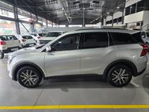 Mahindra XUV700 2.0T AX5 BB Mahindra Silverton