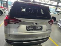 Mahindra XUV700 2.0T AX5 BB Mahindra Silverton