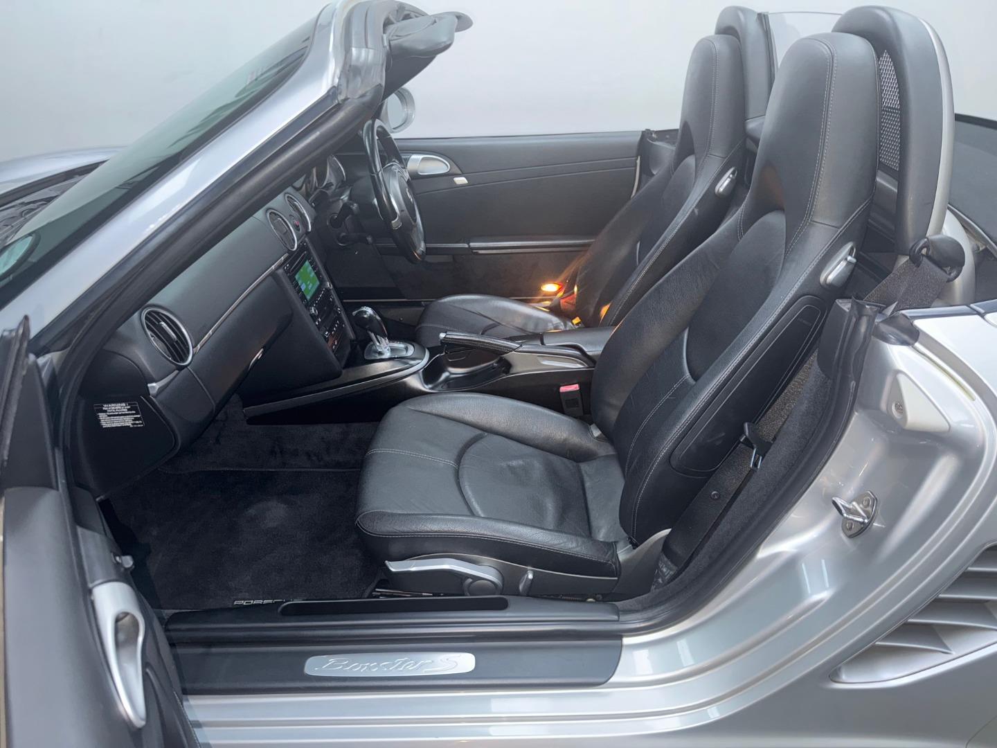 Porsche Boxster S Auto Motor Pride