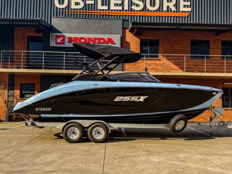 Yamaha 255XD Jetboat for sale in Pretoria - ID: 28301854 - AutoTrader