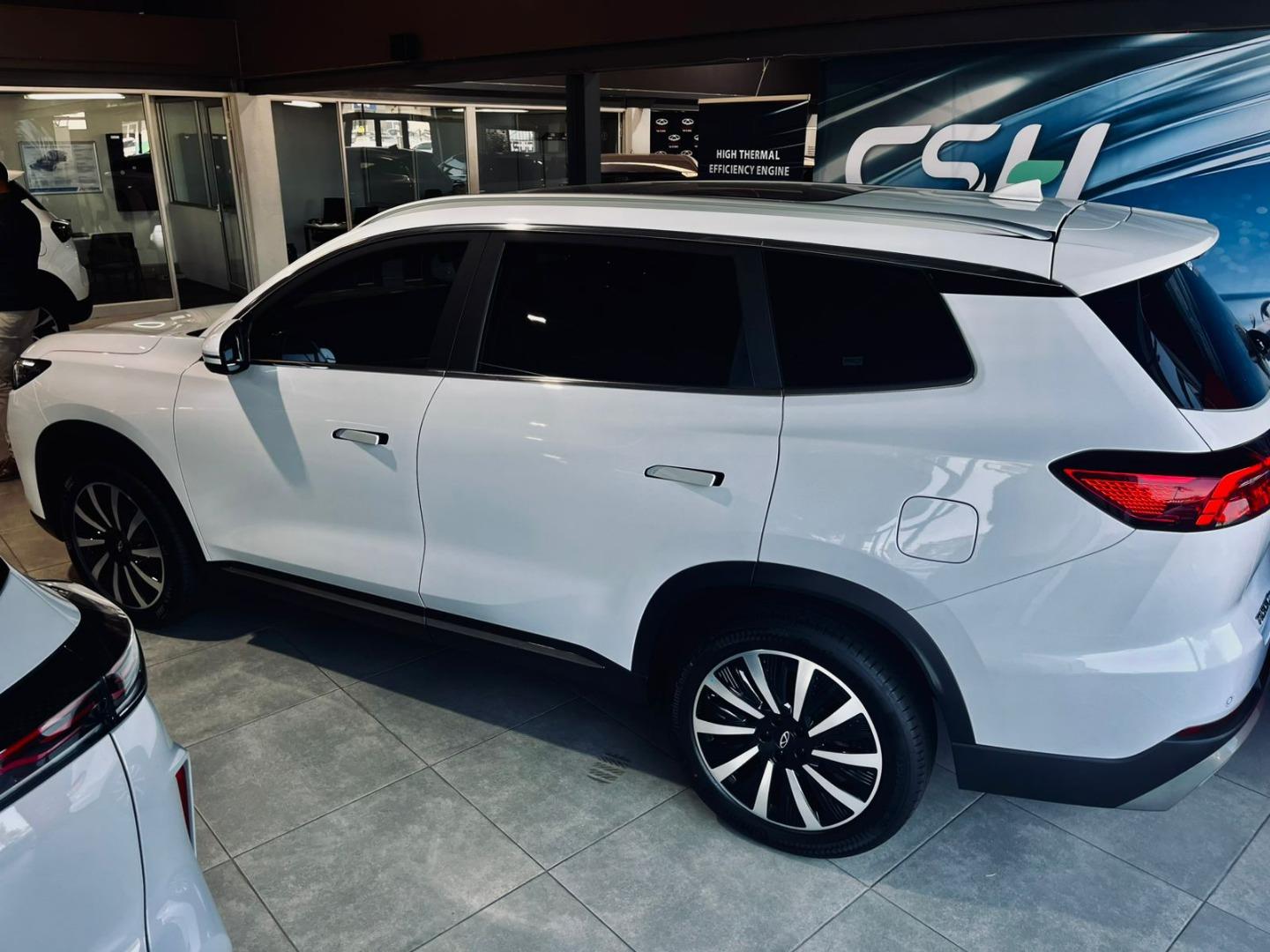 Chery Tiggo 8 1.5T CSH Plug-in Hybrid Apex Group 1 Chery George