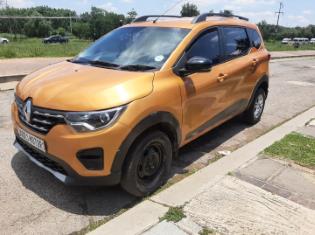 2022 Renault Triber 1.0 Dynamique for sale