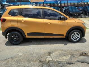 2022 Renault Triber 1.0 Dynamique for sale