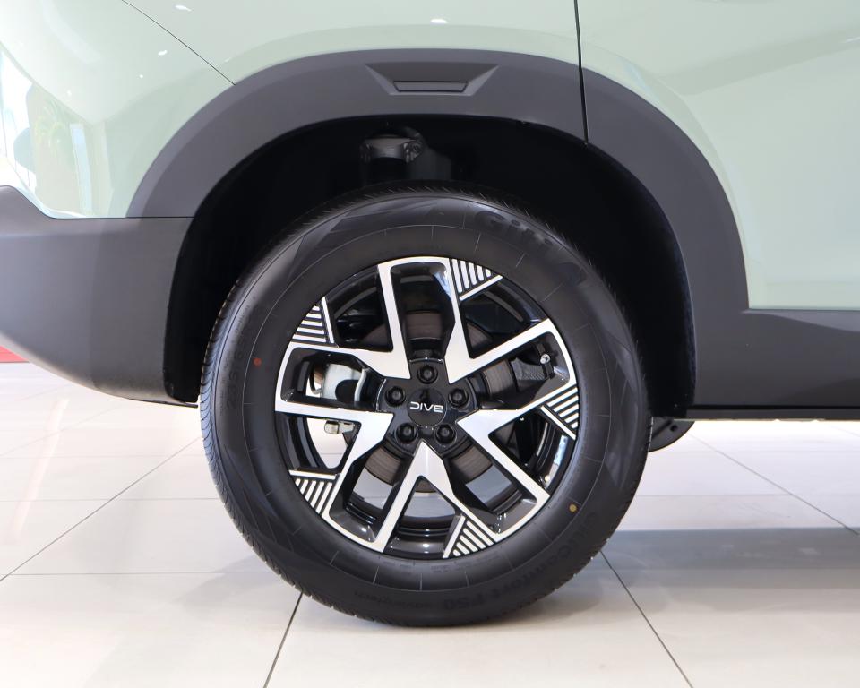 BAIC B30 1.5T Elite Adventure Pristine Motors