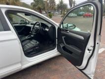 Volkswagen Passat 1.4TSI Luxury