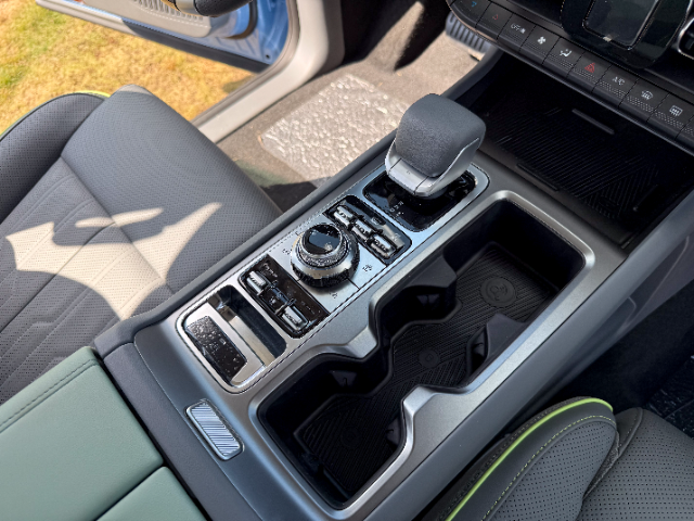 BAIC BJ40 Pro BJ40e BJ40tdi Guangzhou China Interior prindle detail