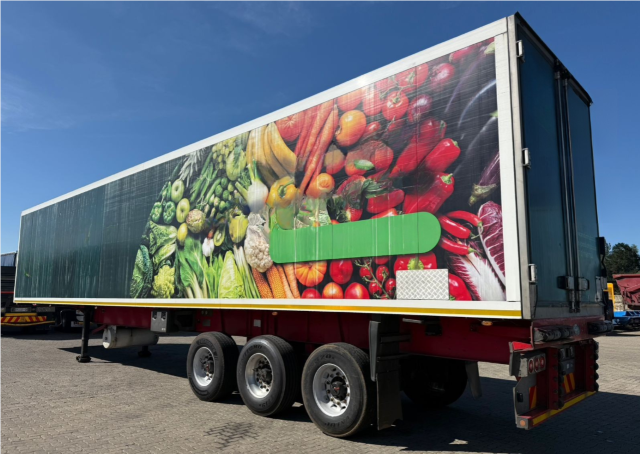 GRW SCHMITZ CHARGOBULL TRIDEM Fridge unit Pomona Road Truck Sales