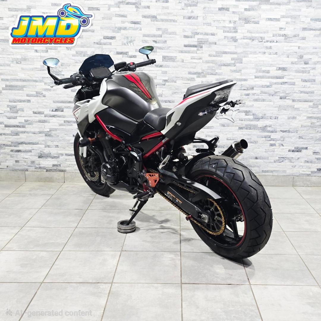 Kawasaki Z900