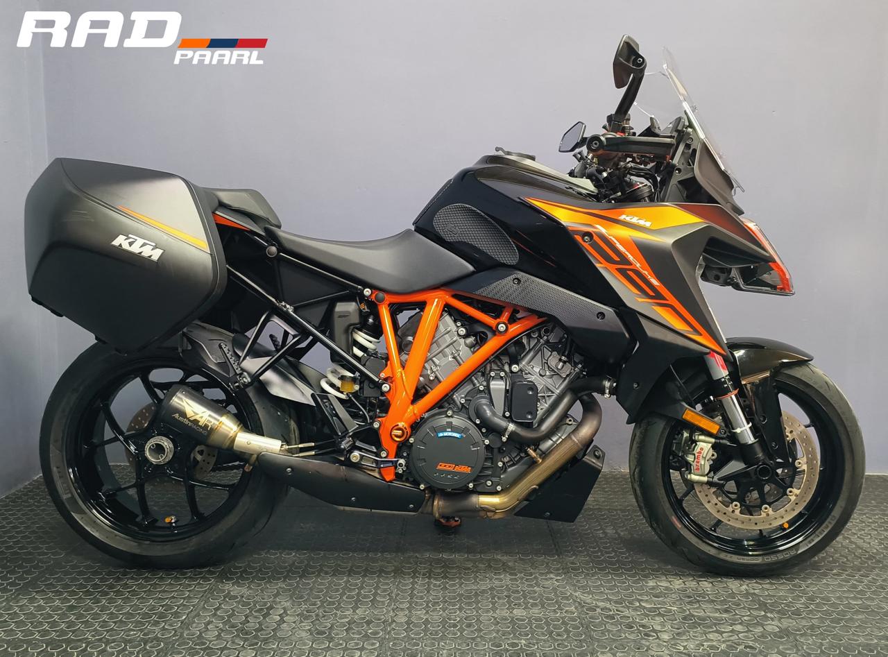 KTM 1290 SUPER DUKE GT