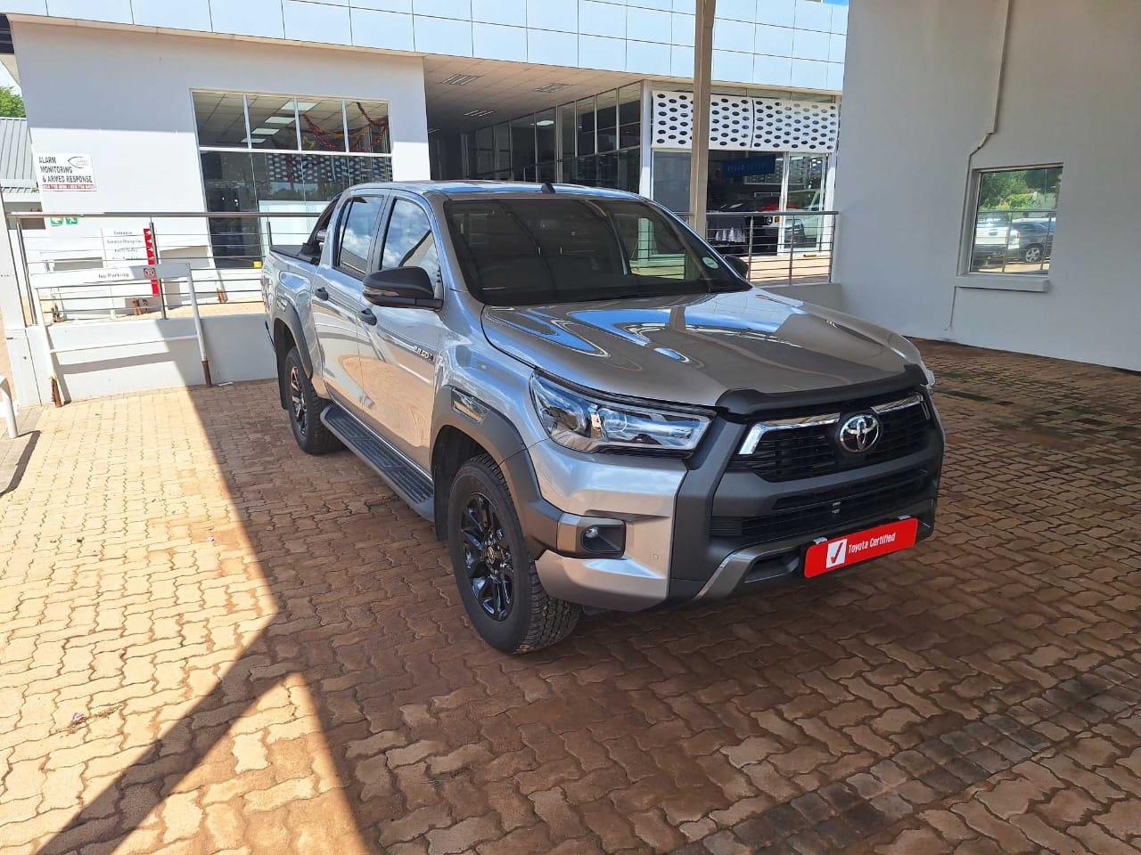 2025 Toyota Hilux 2.8GD-6 Double Cab 4x4 Legend Auto for sale