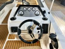 Spitfire 7500 Waterworld