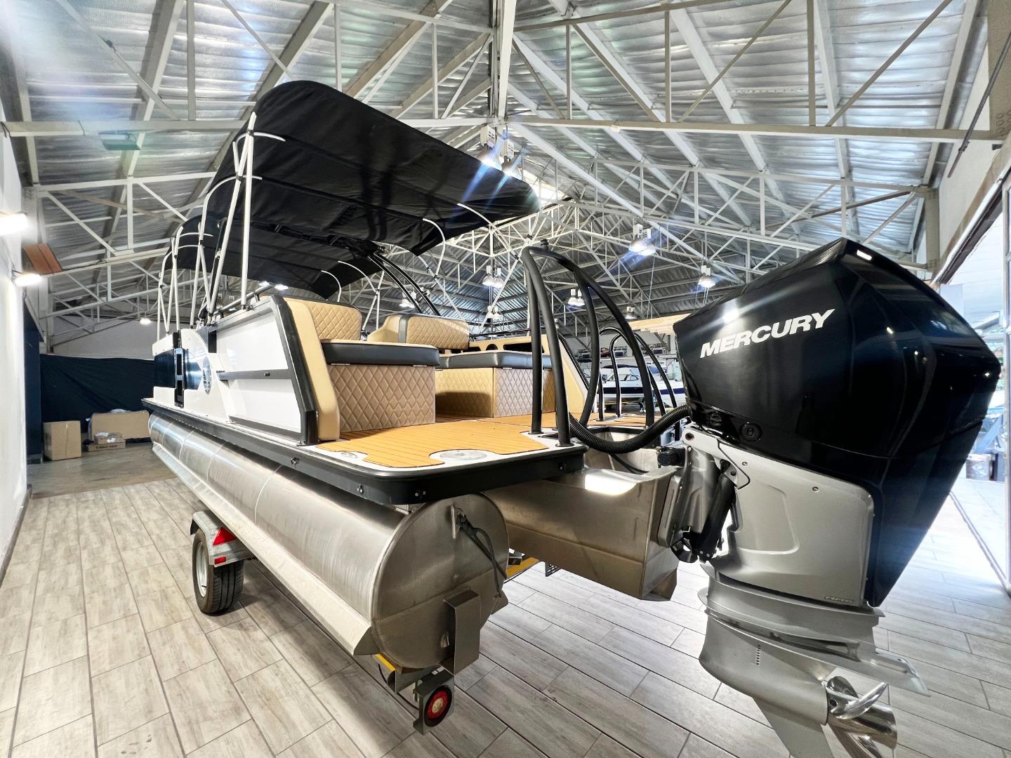 Spitfire 7500 Waterworld
