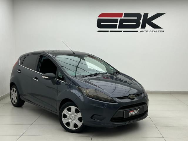 Ford Fiesta 5-door 1.4 Ambiente Ebk Auto Dealers LA Rochelle