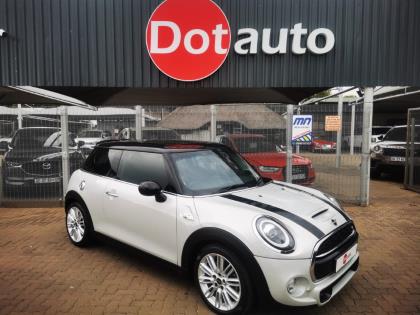 MINI Hatch Cooper S Hatch 3-Door Auto Dot Auto