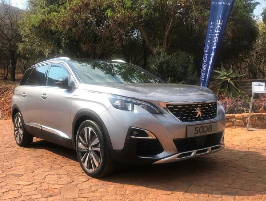 Peugeot 5008 (2019) Review - Expert Peugeot 5008 Car Reviews