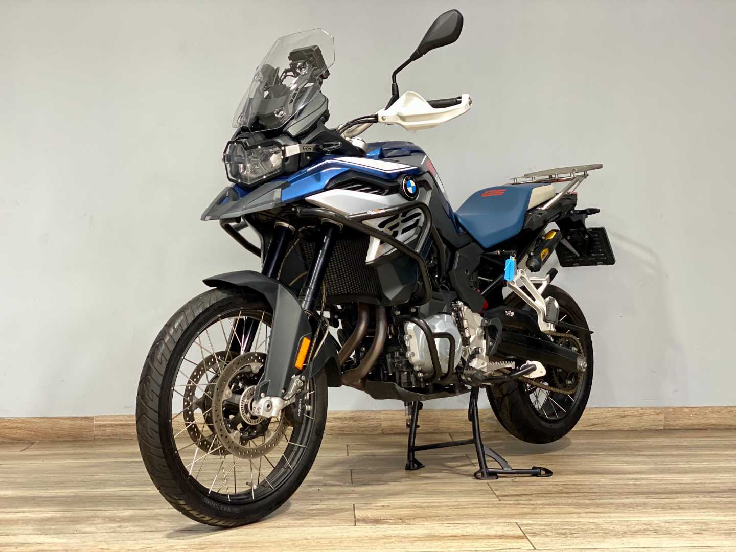 BMW f650/700/750/800/850 - g6 f 850 gs style triple black bikes