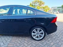 Volvo S60 T3 Elite Cubbi Cape Town