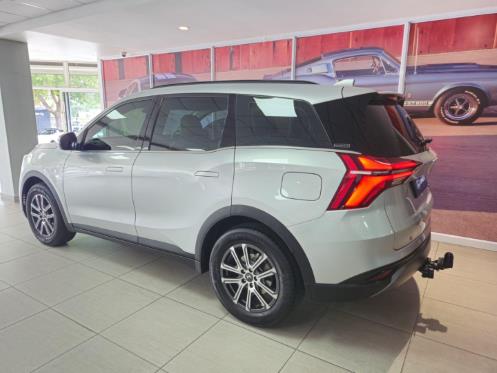 2025 Mahindra XUV700 2.0T AX7 L for sale