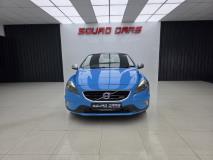 Volvo V40 D3 R-Design Squad Cars