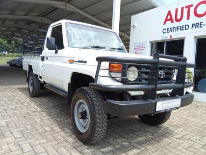 Toyota Land Cruiser 70 4.2D East Toyota